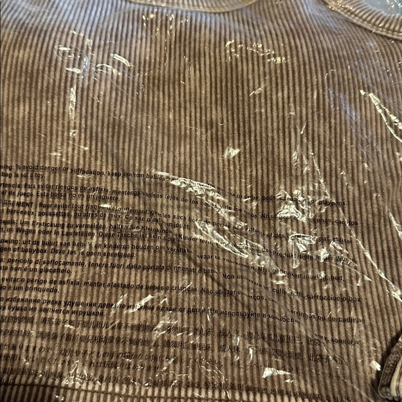 Zenana Women's Ribbed Crop Tank - Picture 3 of 3